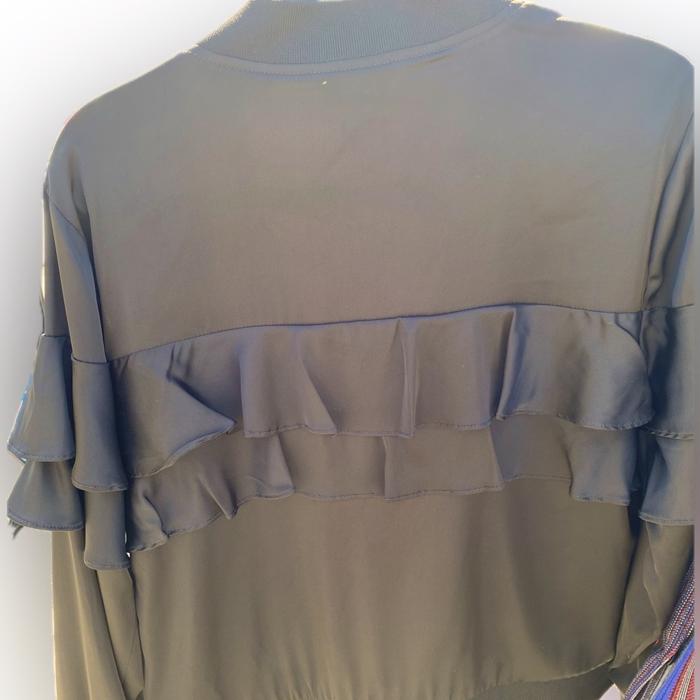 Express Satin like Jacket - Picture 3 of 4